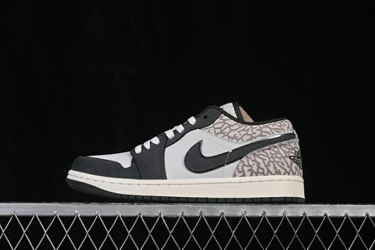 Picture of Air Jordan 1 LOW _SKUfw23115449782229109fw